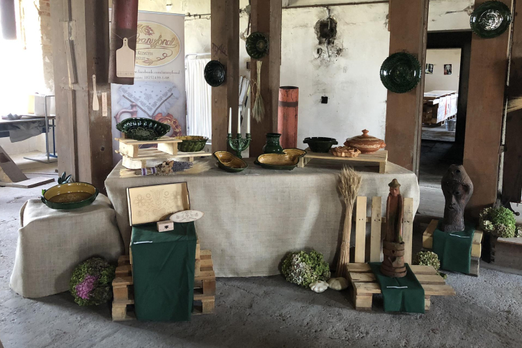 A jánossomorjai malomban nyílik kiállítása az Aranyfonal Rábaközi Kézműves Egyesületnek