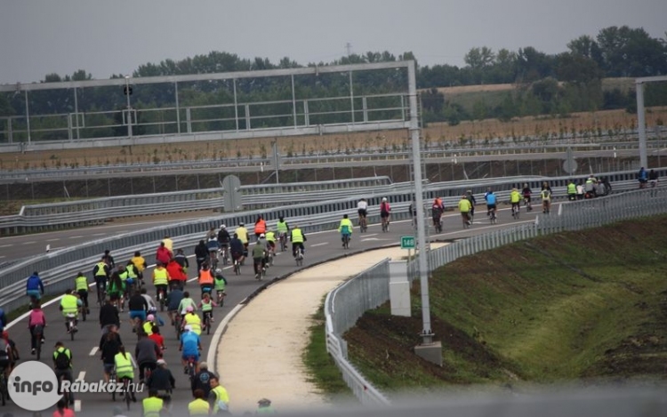Az időjárás nem könyörült meg a tervezett kerékpártúra résztvevőin