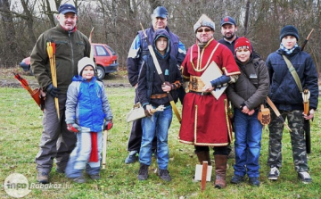 Évköszöntő tradicionális íjászverseny Farádon