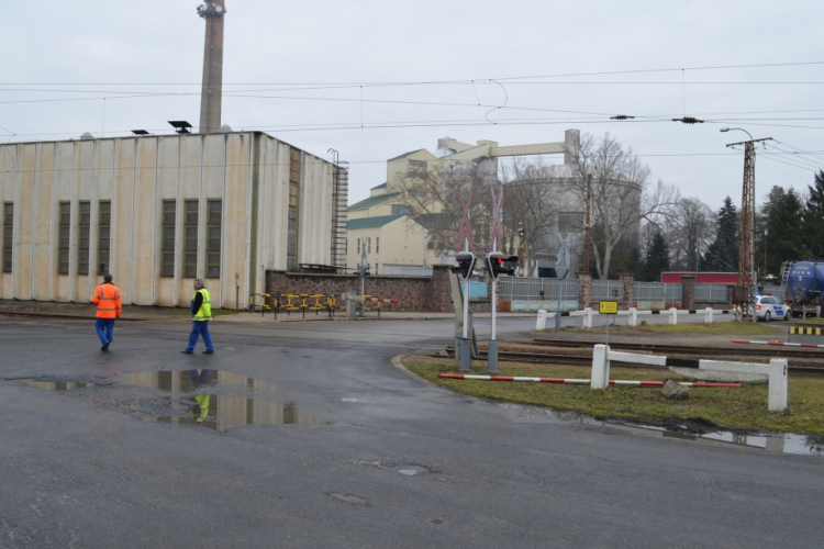 Letörte a petőházi sorompó csapórúdját, és elhajtott