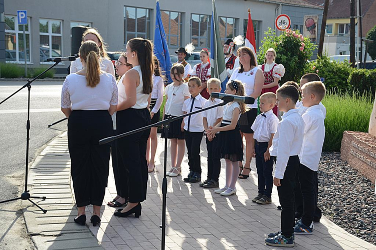 A nemzeti összetartozás napja Szanyban. (2025. 06. 04.)
