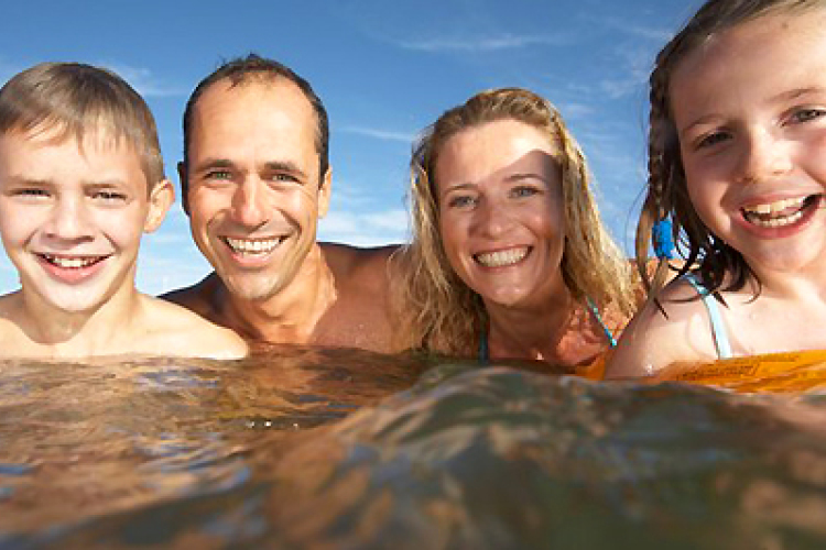 A családosok nagyrészt belföldön nyaralnának