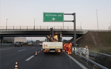 Még tart a nyomozás a veronai busztragédia ügyében