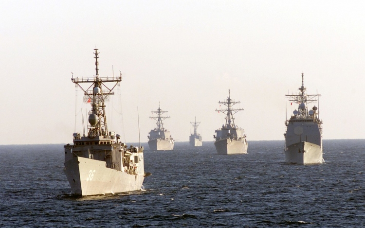 Majdnem összeütközött egy orosz és egy amerikai hadihajó