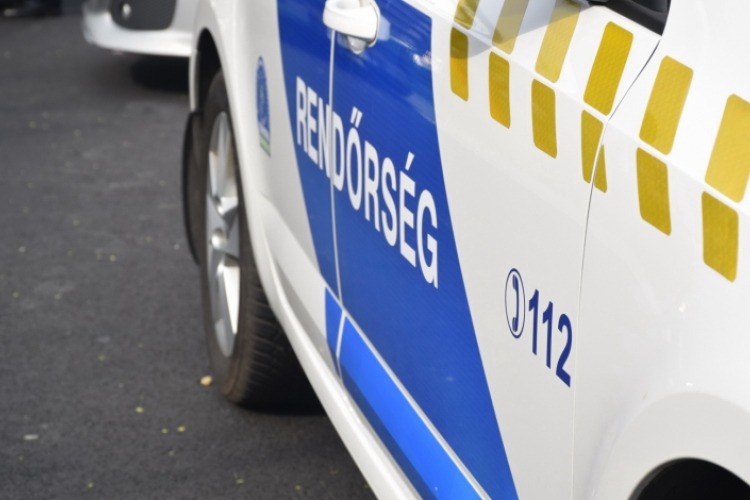 Zalaegerszegen szedtek szét külföldön lopott autókat