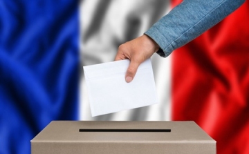 Megkezdődött a francia választások második fordulója