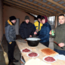 Sertést vágtak a Szany SE. labdarúgói.