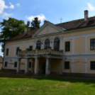 Szanyi körút fényképezőgéppel.