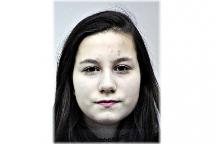 Eltűnés miatt keresik a 13 éves Petz Angelika Petrát