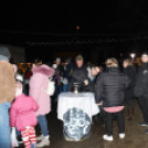 Karácsonyi vásár a szanyi templom melletti vásártéren.