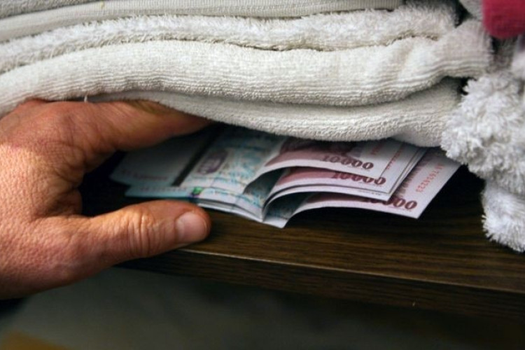 Betörés lett az önmagát E.ON dolgozónak kiadó trükkös csaló látogatásának következménye