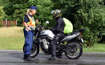 Előzzük meg a motoros baleseteket!