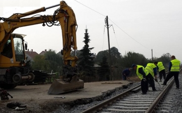 Elterelés vasúti átjáró felújítás miatt Csornán
