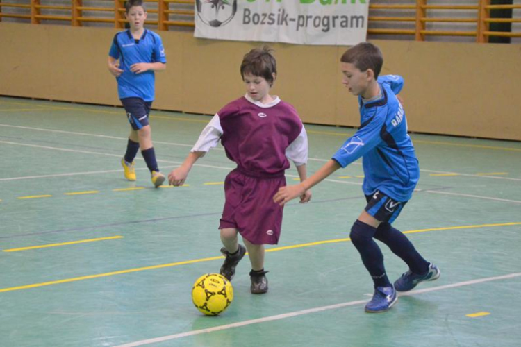 Bozsik program labdarúgótorna Szanyban az U. 9-es és az U. 11-es korosztálynak