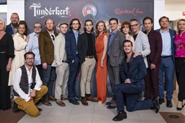 Szerelem és szenvedély - Tündérkert címmel kezdődik történelmi filmsorozat a Dunán