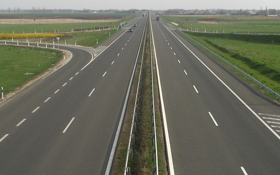 Záhonyig 15,4 milliárdból épül tovább az M3 autópálya