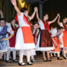 Kisbokrétások bemutatója Szanyban