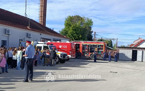 Nyílt nap a kapuvári tűzoltó laktanyában