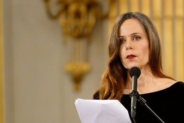 Először jelenti be nő az irodalmi díj nyertesét