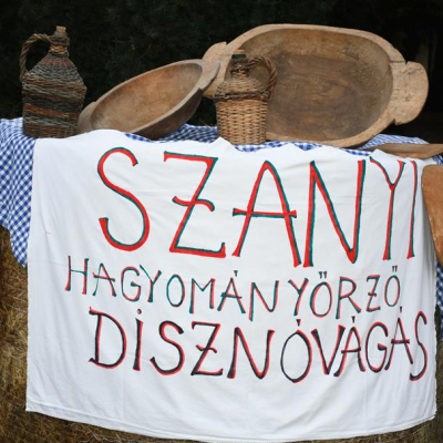 II. Falusi disznóvágás Szanyban.