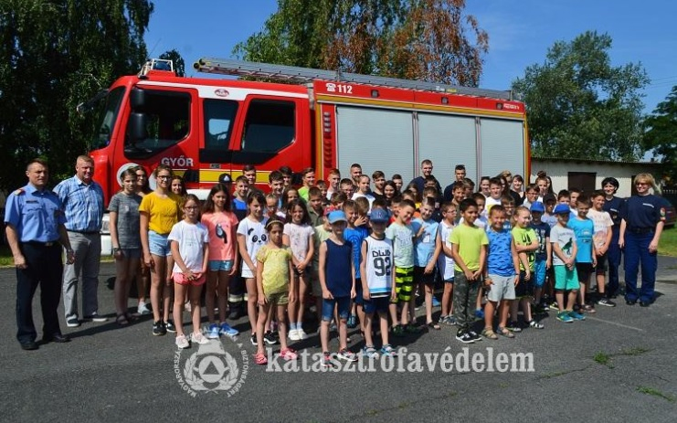 Ismét megnyitotta kapuit a tűzoltó tábor Sáráspusztán