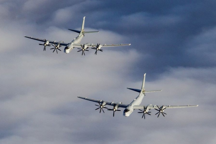 Robotrepülőgépekkel támadták a terroristákat orosz hadászati bombázók
