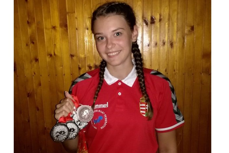 Négyszer állt világbajnoki dobogón a bágyogszováti lány