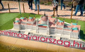 Egymillió látogatót fogadott az idén tízéves Mini Magyarország Makettpark Szarvason
