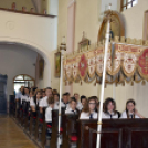 Ballagás és szentmise a Szany iskolában és templomban.