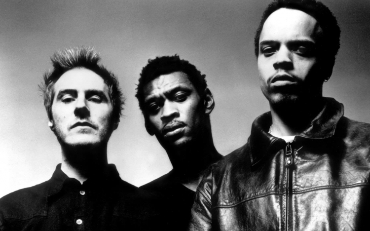 Szintetikus DNS-re tárolják a Massive Attack egy albumát