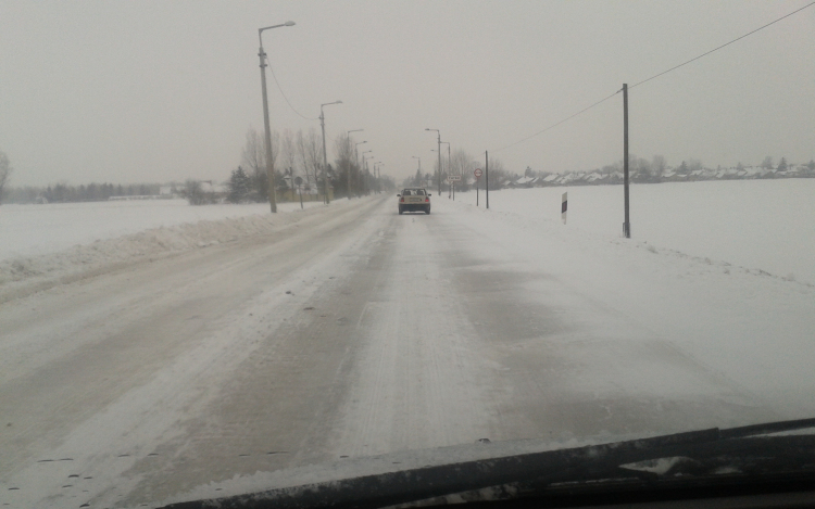 Ilyen volt délelőtt a 85-ös főút - videó