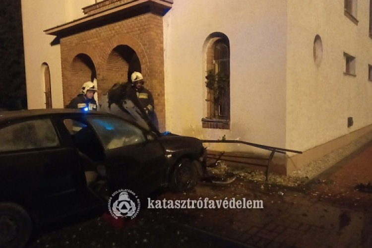 Egy ember életét vesztette, heten pedig megsérültek a tűzesetek és műszaki mentések során 