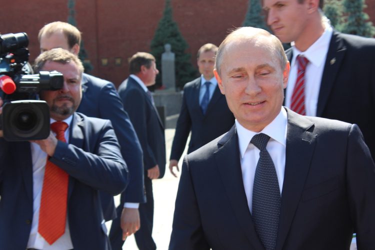 Putyin: július 7-8-án kezdődik meg az orosz atomfegyverek Fehéroroszországba telepítése