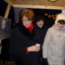 Ünnepi karácsonyváró műsor és karácsonyi forgatag Szanyban
