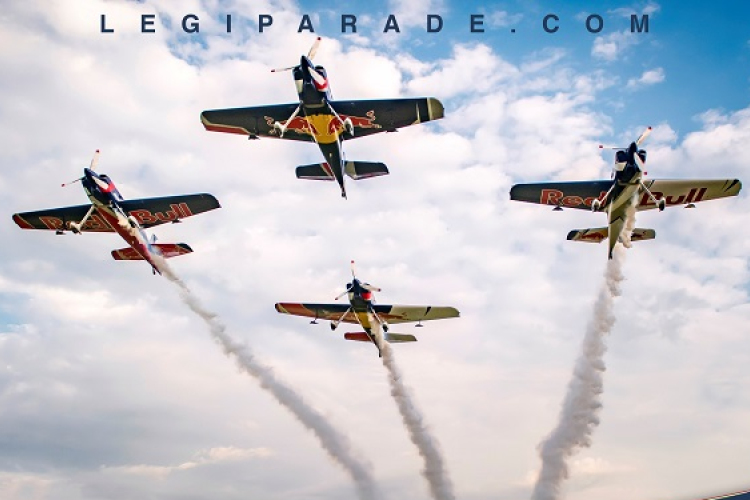 Repülőnap és légiparádé Fertőszentmiklóson a Meidl repülőtéren