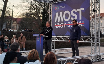 Magyar Péter és Bóna Szabolcs választási nagygyűlése Kapuváron