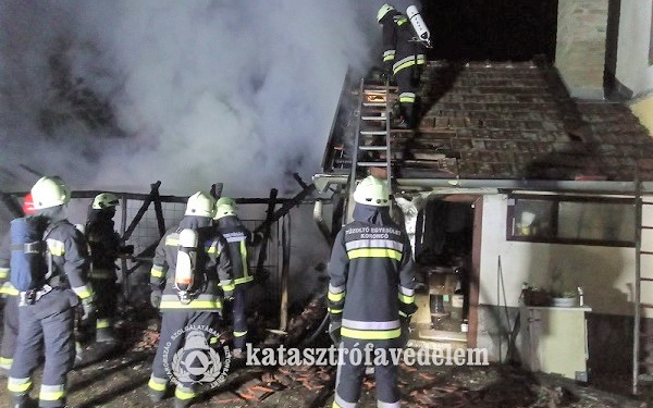 A tűzoltói beavatkozást igénylő esetek alkalmával összesen 13 ember sérült meg a múlt héten