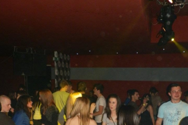 Club 33 2012 03. 31.