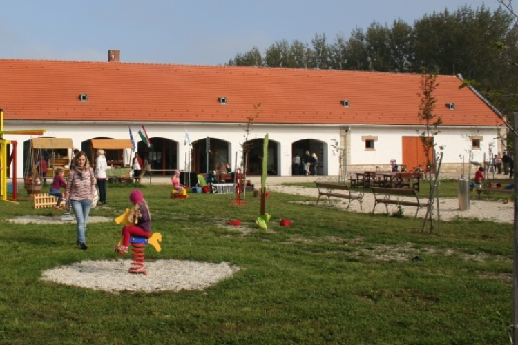 A Fertő-Hanság Nemzeti Park bemutatóhelyeinek ünnepi nyitvatartása