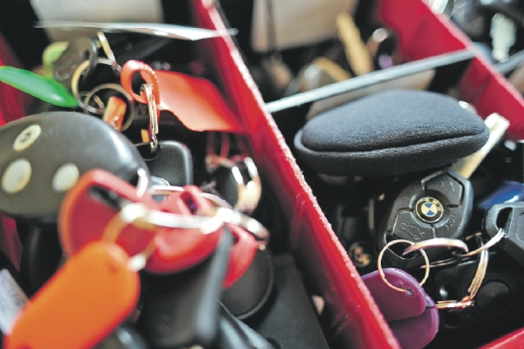 A külföldön vásárolt gépjárművek vagyonszerzési illetékkötelesek