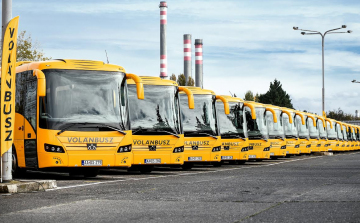 100 darab új autóbuszt vásárol a Volán
