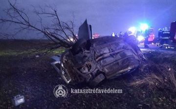 Szany térségében balesethez, Rábakecölön tűzhöz riasztották a múlt héten a Rábaköz tűzoltóit