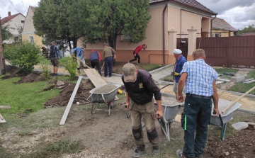 Szombaton is várják Rábatamásiban a dolgos kezeket