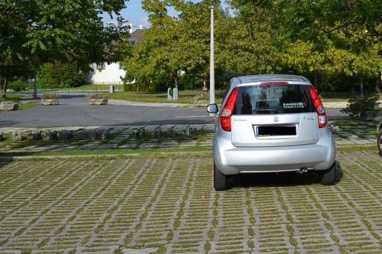 Közlekedési baleset szemtanúit keresi a rendőrség