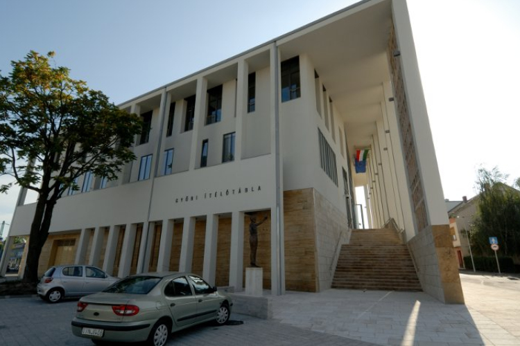 Jogerősen három év börtönre ítélték a vitapartnerét szurkáló egyedi férfit