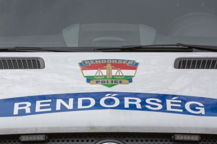 Ismeretlen károkozókat keresnek a rendőrök