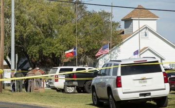 Lebontják a templomot, ahol a texasi lövöldözés történt