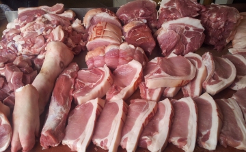 VHT: megjelent a sertéshúsok árában az áfacsökkentés hatása