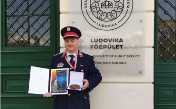 Különdíjat kapott tudományos pályamunkájáért a kapuvári tűzoltóság szerparancsnoka