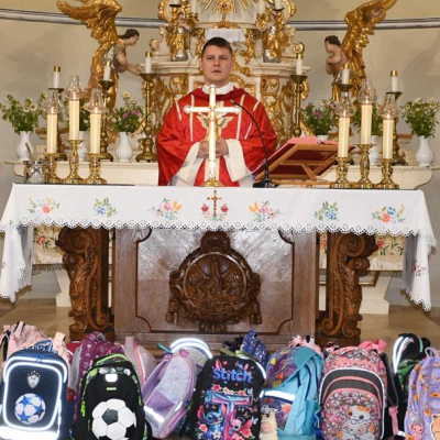 Veni Sancte szentmisével nyitották meg az új tanévet Szanyban